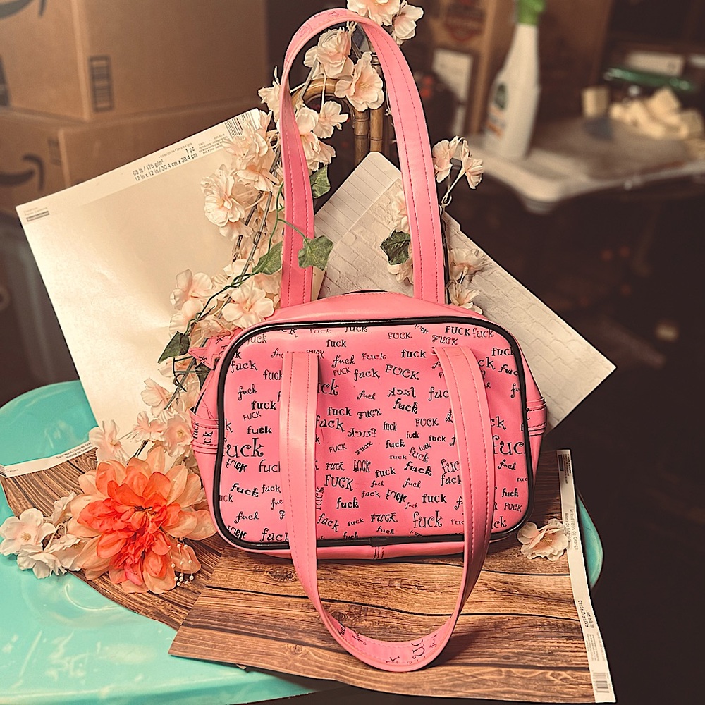 Addicted Brand Vintage Fxck purse in Barbie pink